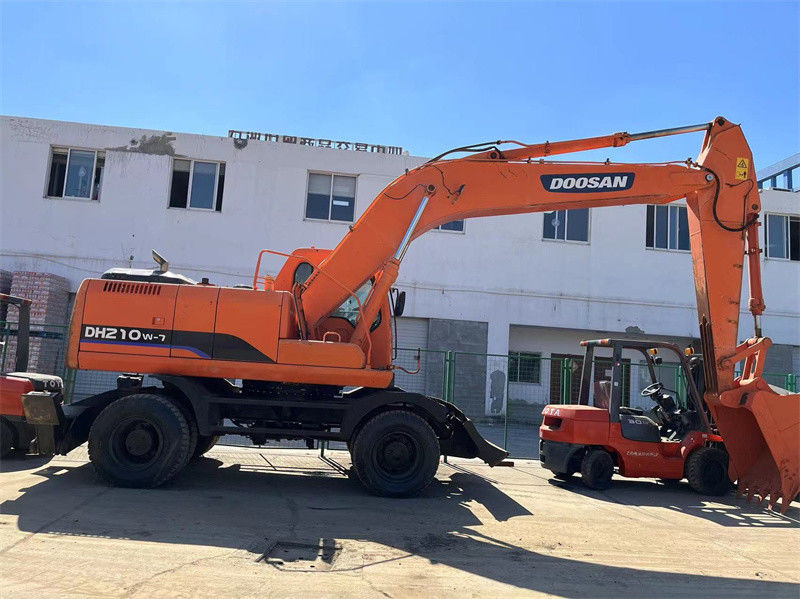 Excavadora de ruedas de uso original Doosan DH210W Excavadora de ruedas de uso Doosan de 21 toneladas