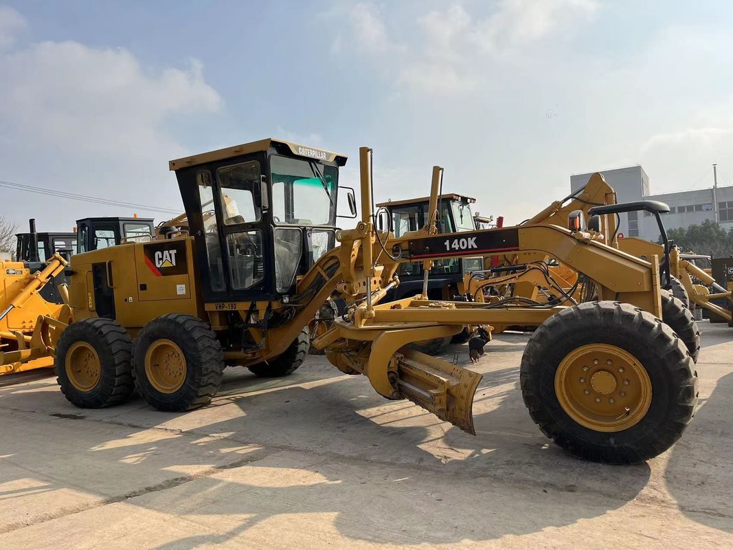 Usado Caterpillar Motor Grader 140K en stock de segunda mano Cat 140 Motor Grader