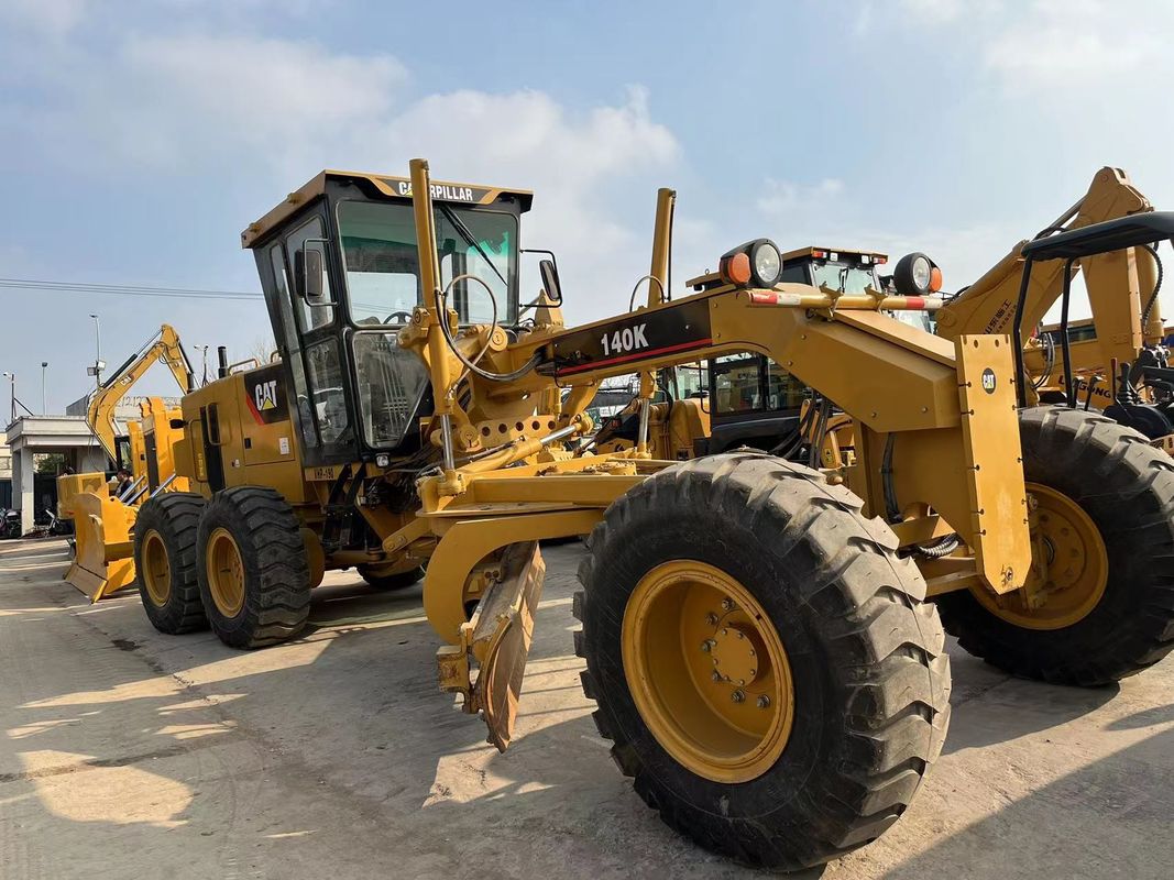 Usado Caterpillar Motor Grader 140K en stock de segunda mano Cat 140 Motor Grader