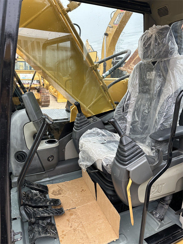 Excavadora de orugas usadas 320D2 para sus necesidades de construcción