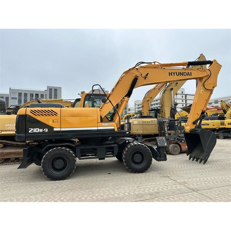 1900 Rpm Cummins QSB6.7 Excavadora hidráulica con 162 KN fuerza de arranque / 1,3 M3 Capacidad de cubo