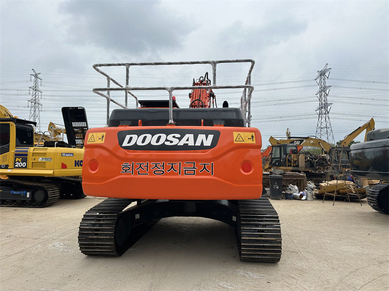 Potencia del motor de 180 KW Excavadoras usadas Doosan DX260 con capacidad de cubo de 1,2 M3