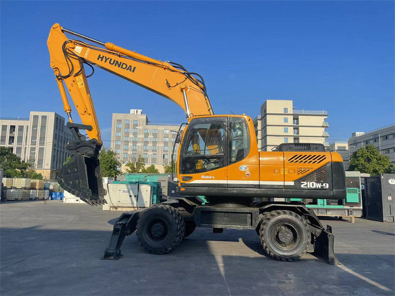 20 toneladas Corea Excavadora Hyundai R210W-9 Usada Excavadora Hyundai 210 con ruedas