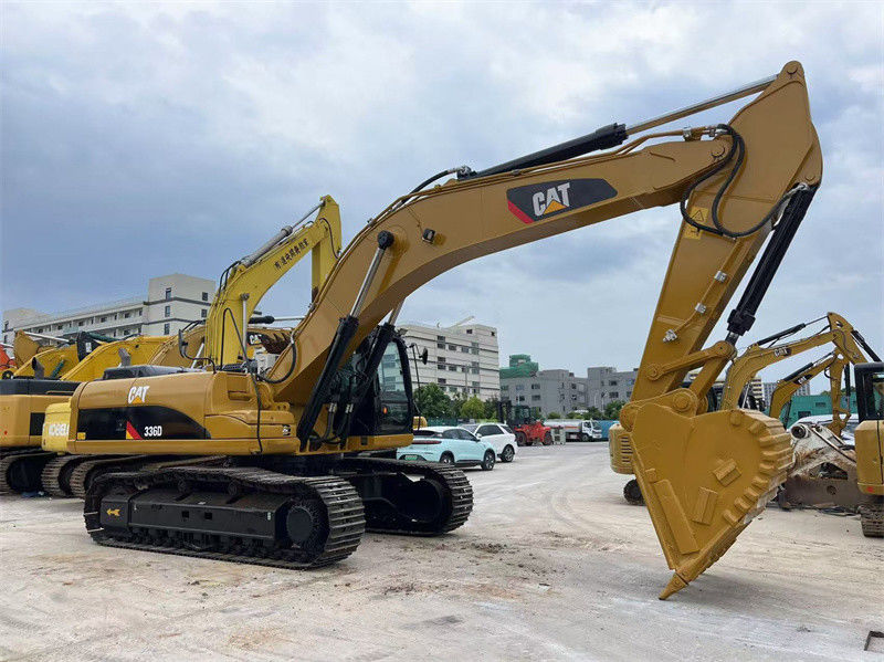 Excavadora de segunda mano de 36 toneladas en excelente estado.