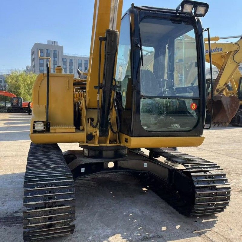 2.83L desplazamiento Usado pequeña excavadora CAT 307D con profundidad máxima de excavación de 4070mm