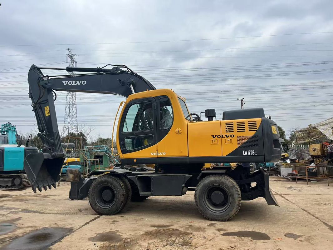 Excavadora de ruedas Volvo EW170 de alto rendimiento usada de 17 toneladas