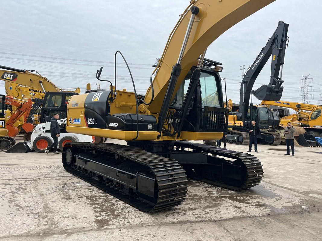 Excavadora de movimiento de tipo CAT 323DL para la construcción
