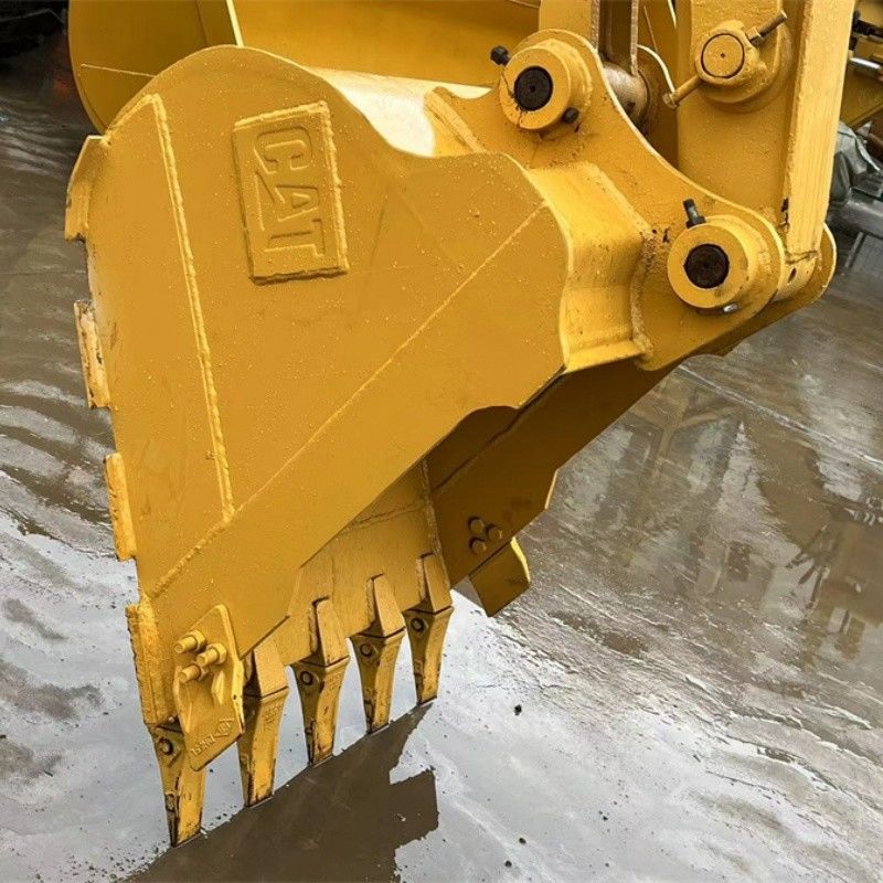 Excavadora pequeña de 5 toneladas CAT 305.5E2 con motor diesel C2.4 de tamaño compacto
