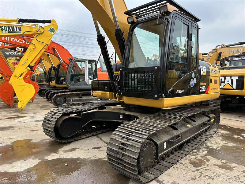 Excavadora Caterpillar Usada Cat 320DL Máquina de tamaño medio diseñada para tiempo de inactividad a largo plazo y bajo bajo en diversas condiciones de trabajo