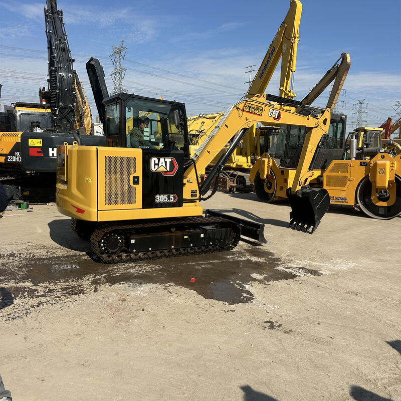 Excavadora Mini CAT 305 5E de 2024, solo 5.2 horas, como nueva, con muy pocas horas, excavadora compacta