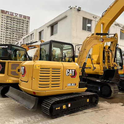 CAT 305.5E2 Excavadora pequeña de 5 toneladas con pulgar y cuchilla