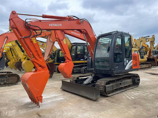 Excavadora japonesa usada Hitachi ZX70 con hoja para proyectos de construcción